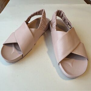 NEW Cole Haan Morena Women's Pink Leather Slip-on Sandals Sz 8